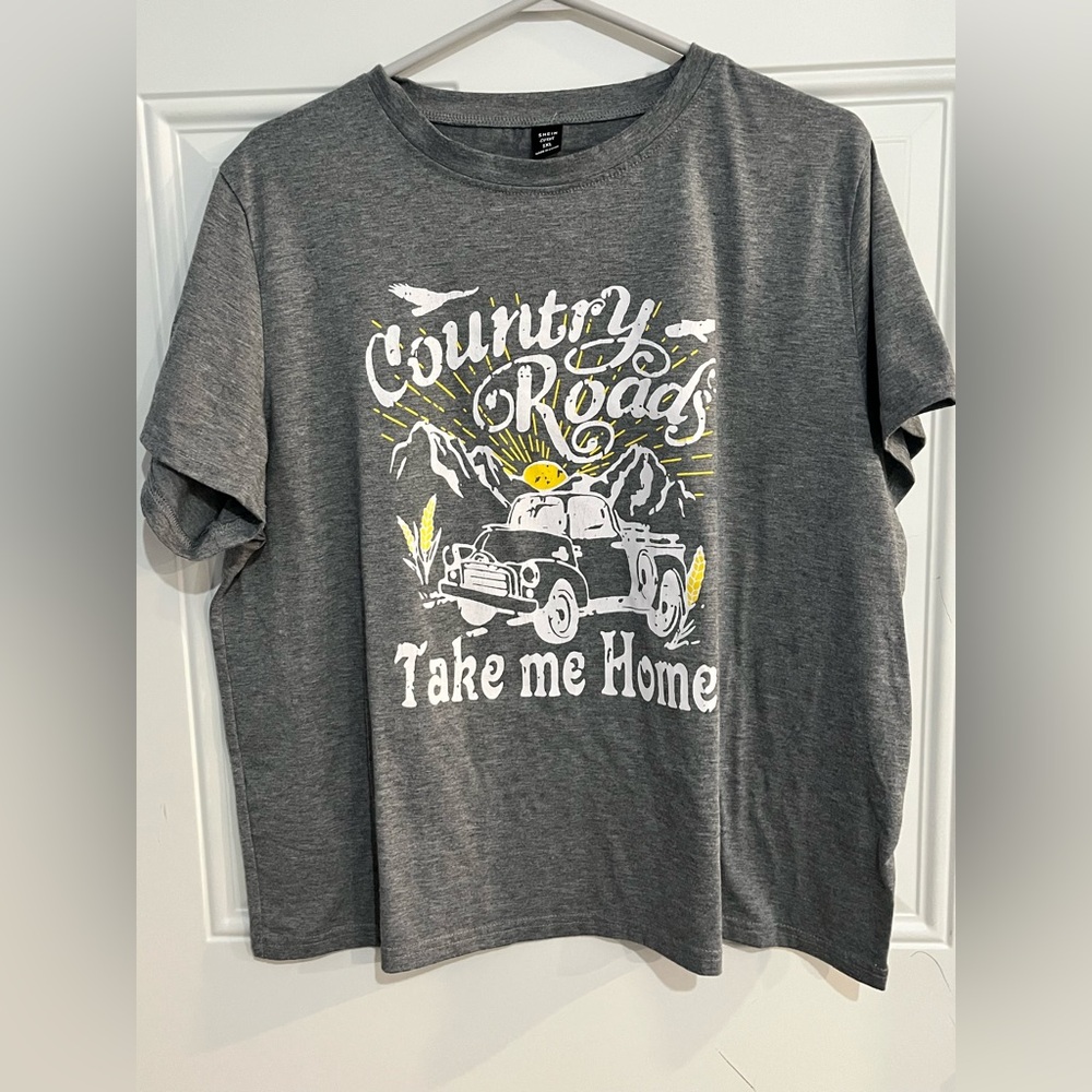FREE ADD ON. - Country tee 🛻